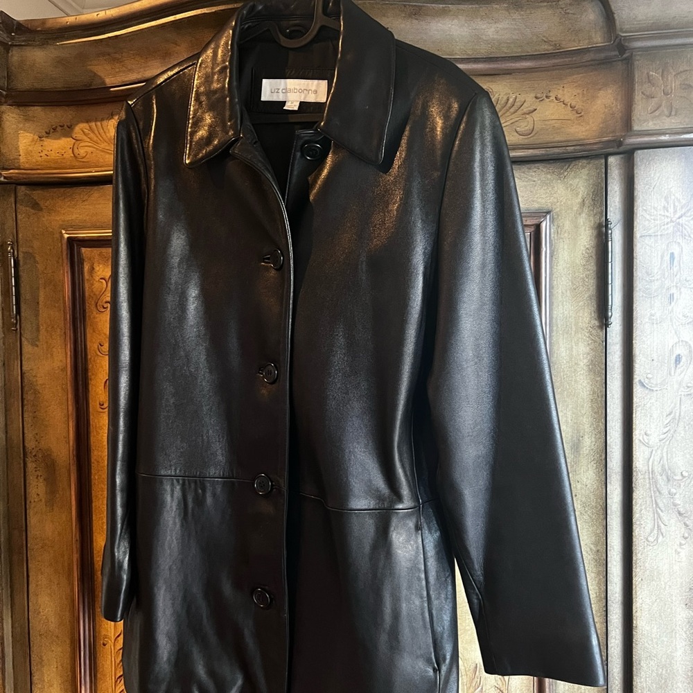 This is a beautiful black leather Liz Claiborne jacket. Used.